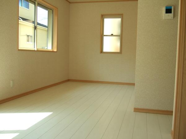 Living. Indoor (September 2013) Shooting. 25 Building