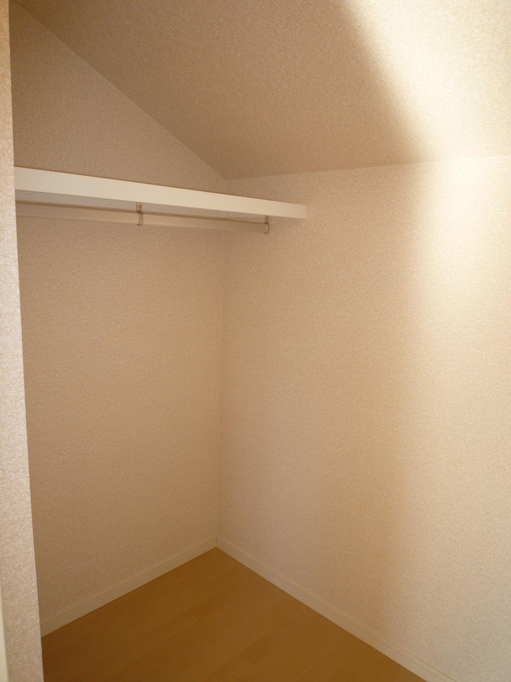 Receipt. You can spacious WCI plenty storage.