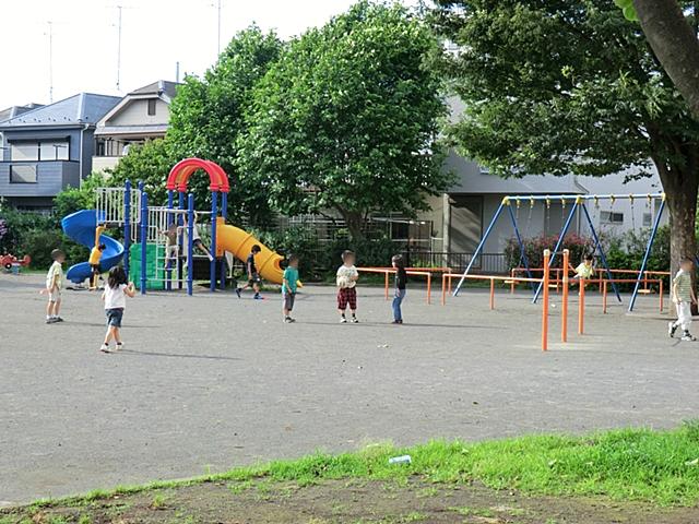 park. Seya 160m until Yonchome park