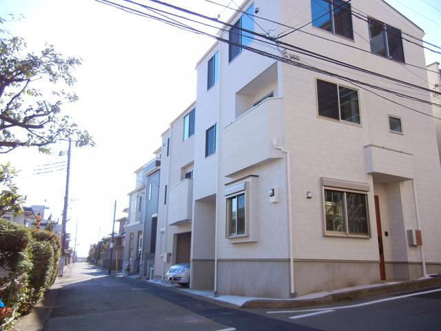 Local photos, including front road