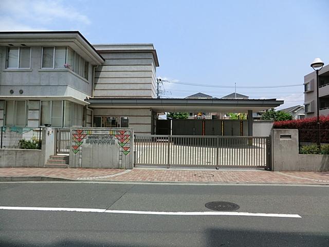 kindergarten ・ Nursery. Seya 650m to the central nursery