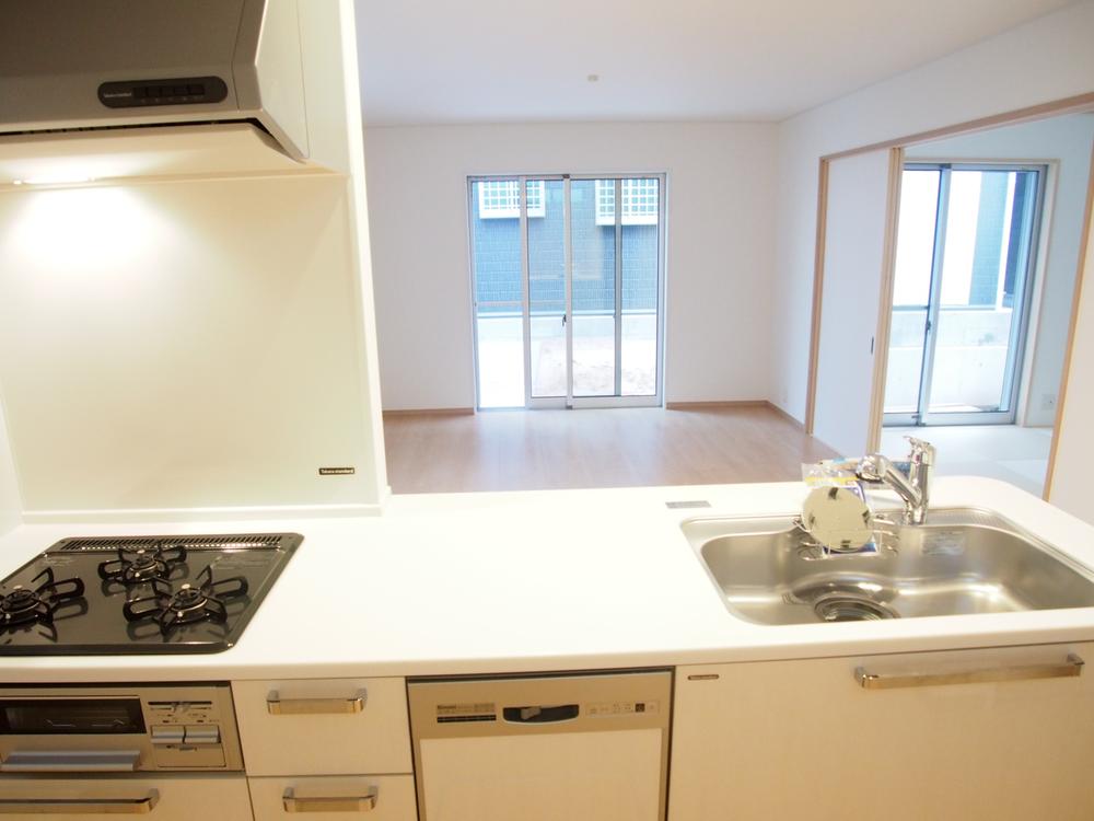 Kitchen. 3 Building site (October 2013) Shooting