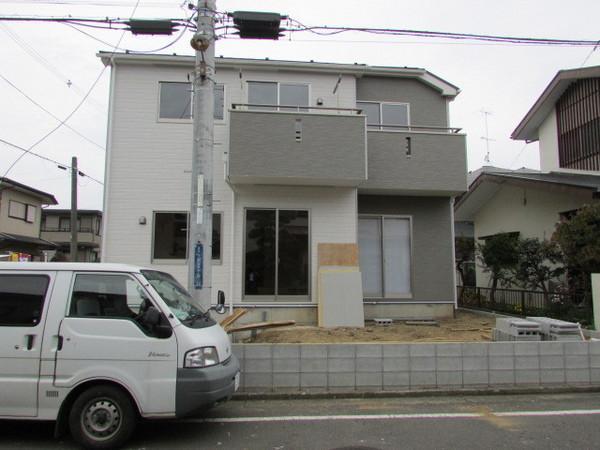 Local photos, including front road