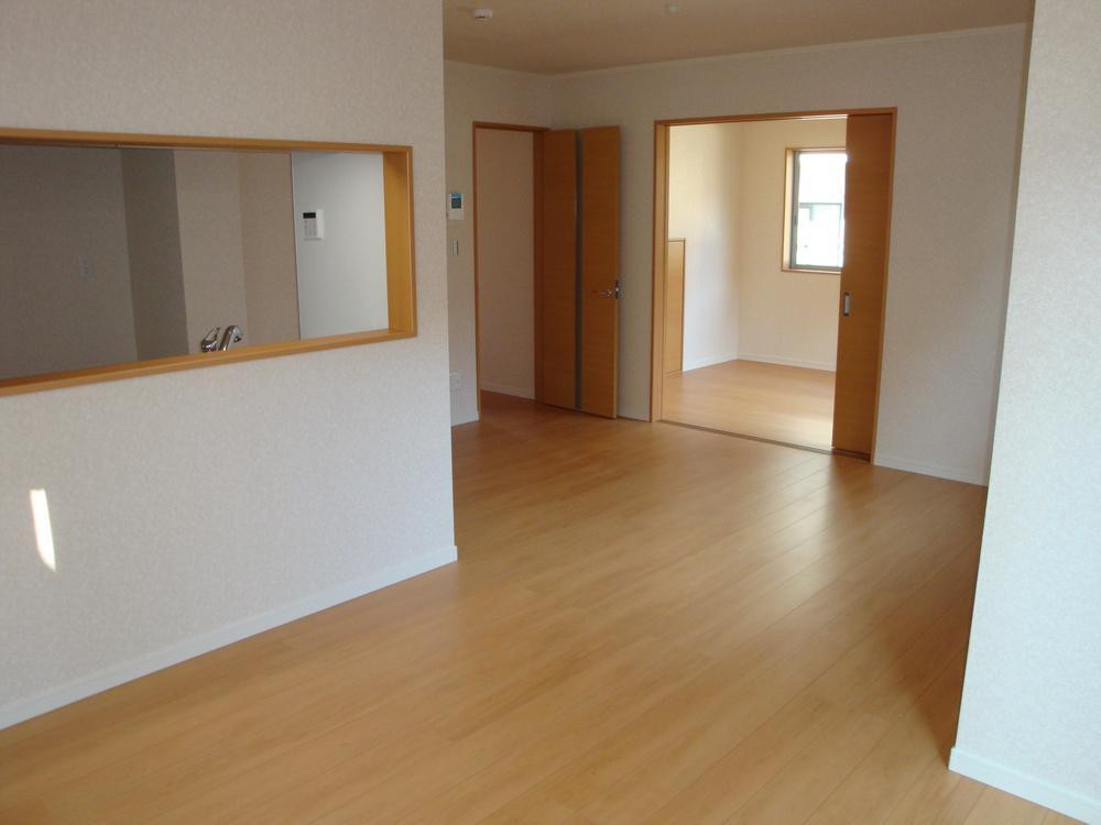 Living. 5 Building Indoor (December 5, 2013) Shooting