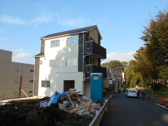 Local appearance photo