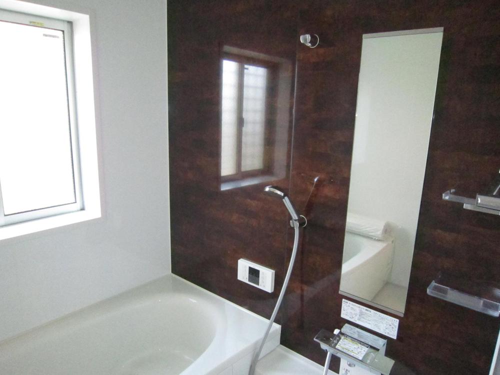 Bathroom. Same specifications Photos