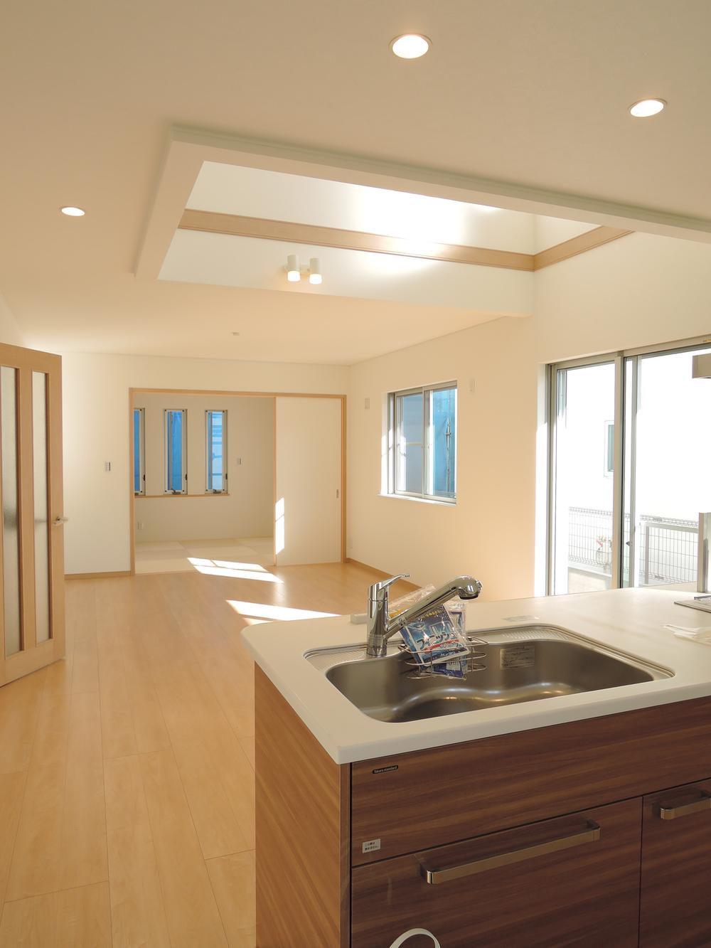 Living. Spacious living