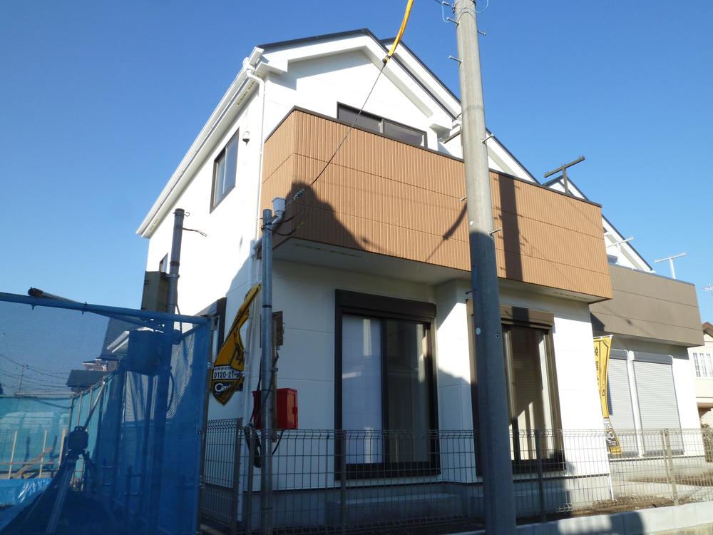 Local appearance photo. Building 2 Local (December 5, 2013) Shooting