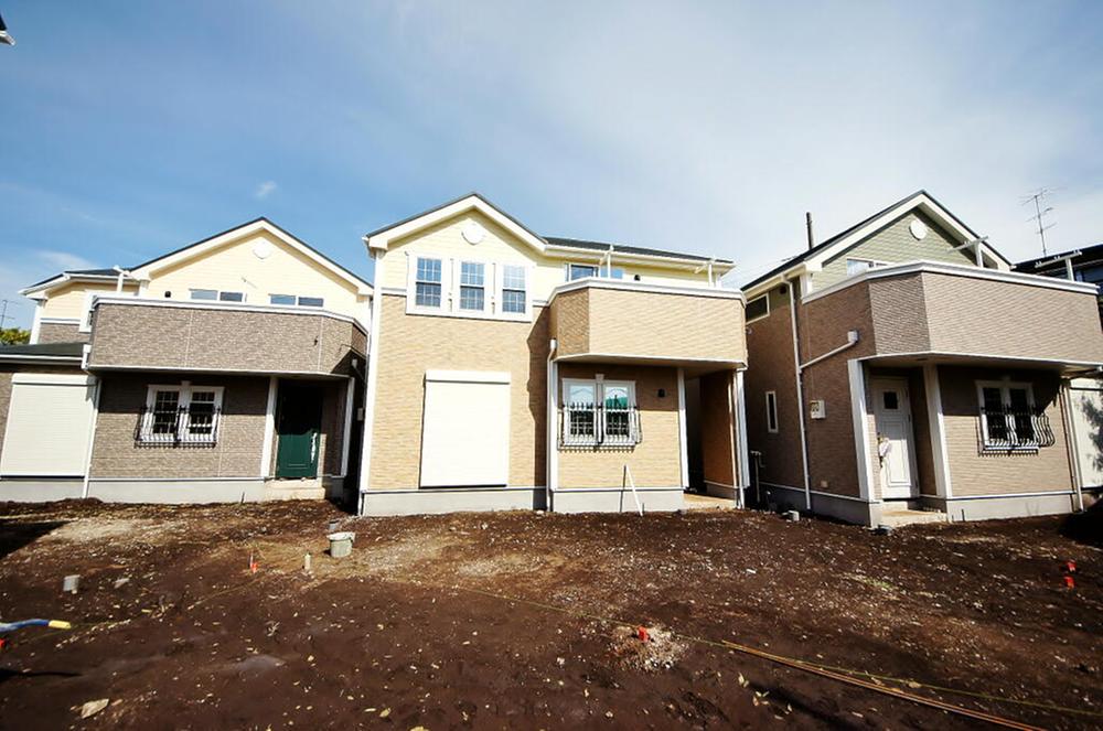 Local appearance photo