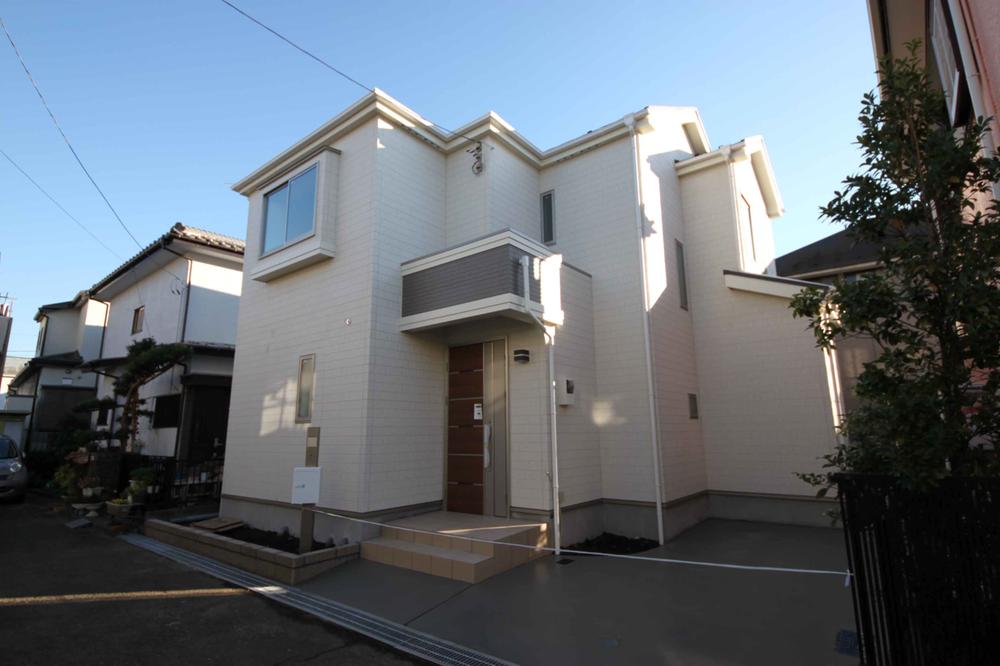 Local appearance photo