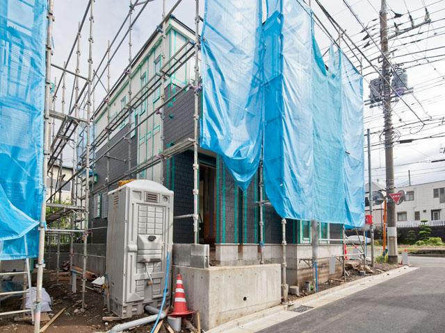 Local photos, including front road. It is completed soon! 