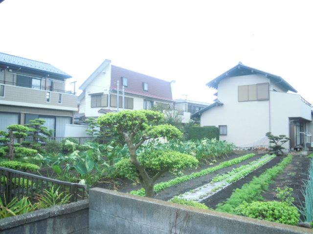 View photos from the dwelling unit