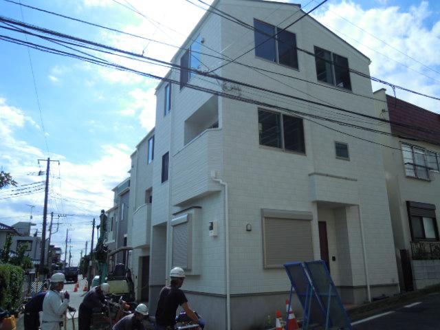 Local appearance photo