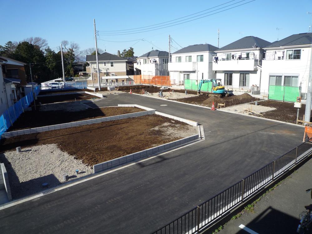 Local appearance photo. Local (12 May 2013) Shooting