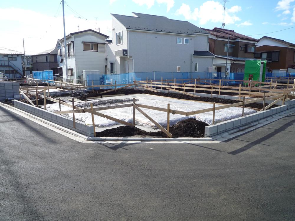 Local appearance photo. 3 Building site (December 2013) Shooting