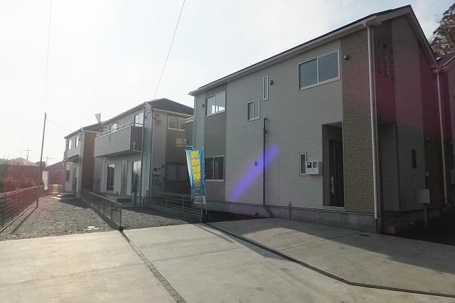 Local appearance photo. All buildings with solar power generation system ☆ East side of 2 ・ 6 Building (December 10, 2013) Shooting