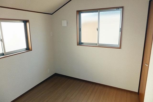 Non-living room. 5 Building room (December 10, 2013) Shooting