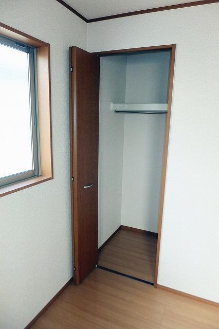 Receipt. 5 Building room (December 10, 2013) Shooting