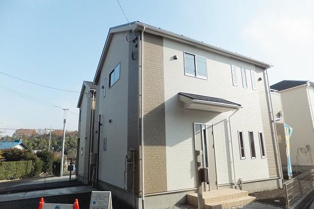 Local appearance photo. Since the corner lot of open preeminent of 1 Building site (December 10, 2013) Shooting