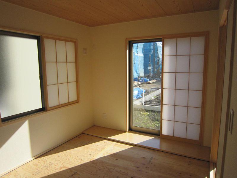 Same specifications photos (Other introspection). Example of construction