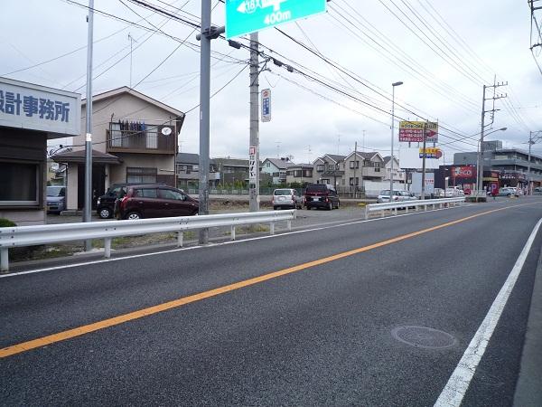 Local photos, including front road. Local (10 May 2013) Shooting