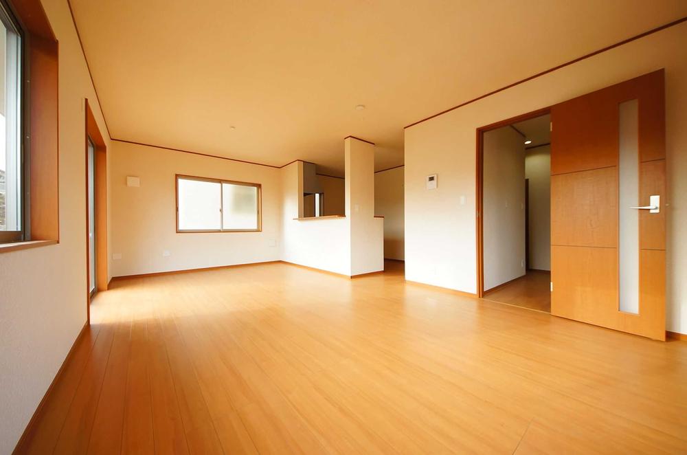 Living. Indoor (12 May 2013) Shooting, Is LDK18 Pledge of face-to-face kitchen.