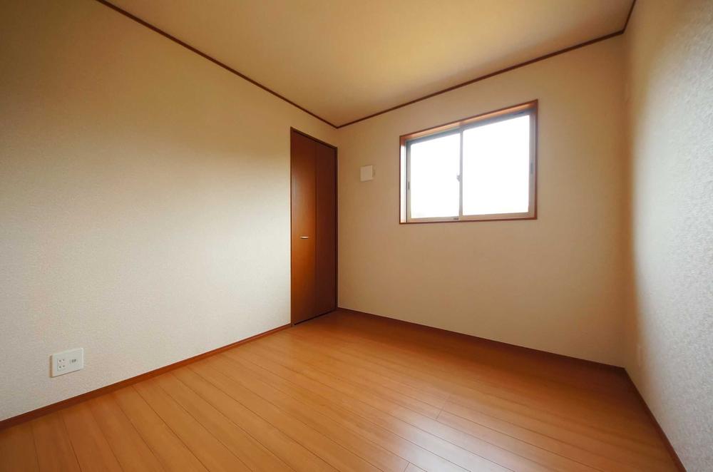 Non-living room. Indoor (12 May 2013) Shooting, It is 2 Kaiyoshitsu 4.5 Pledge of text, such as in the children's room.