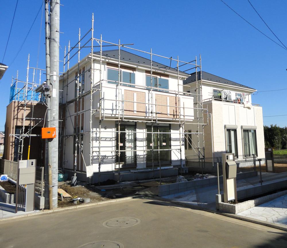 Living. 11 Building site (December 2013) Shooting