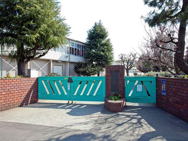Primary school. 720m to Yokohama Municipal Kamiseya Elementary School