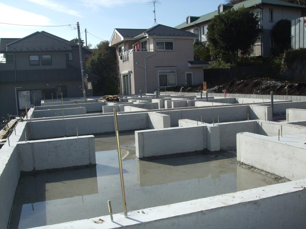 Local appearance photo. Local (12 May 2013) Shooting