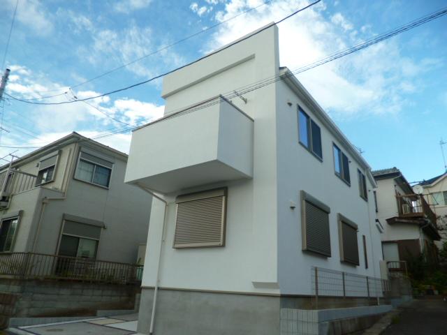 Local appearance photo. Local (10 May 2013) Shooting