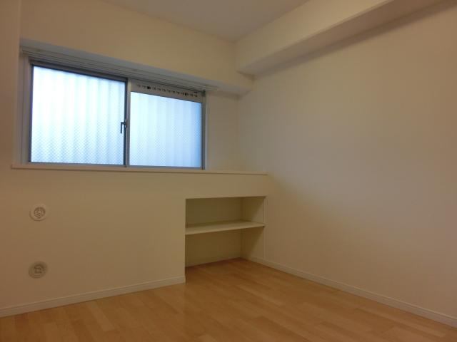 Non-living room