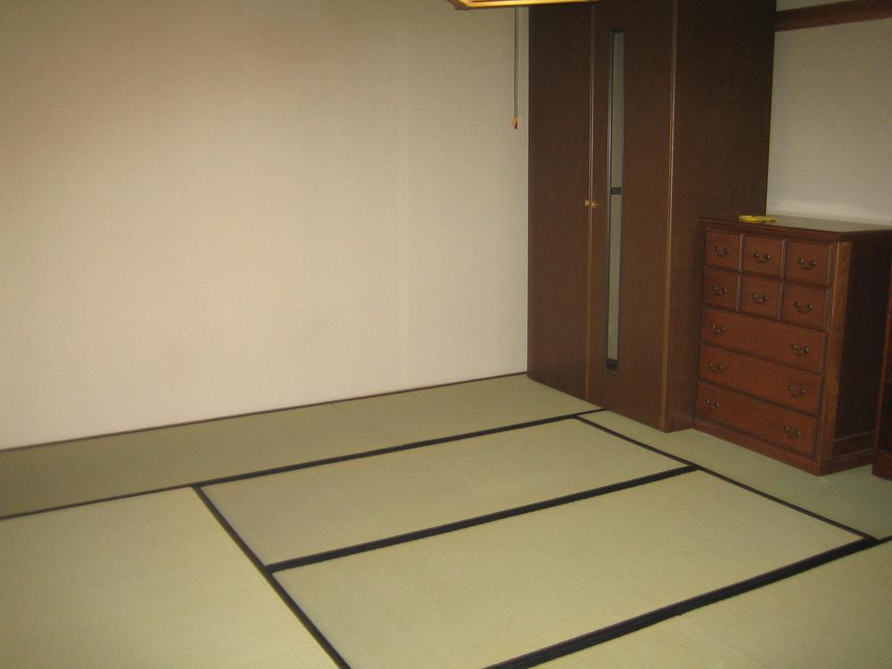 Non-living room. Japanese style room
