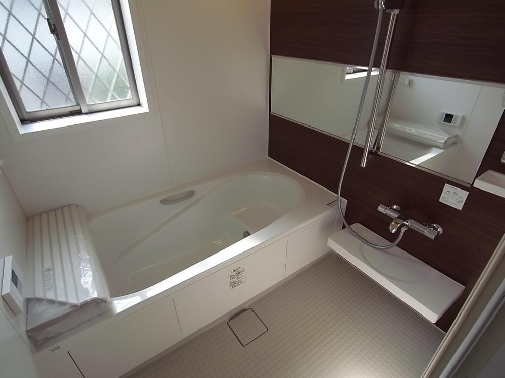 Bathroom. Room (August 2013) Shooting