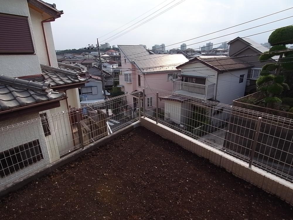 Garden. Little garden space. 