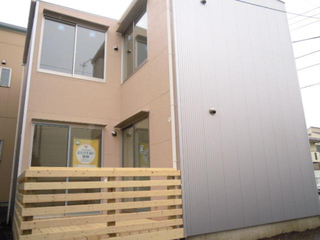 Local appearance photo