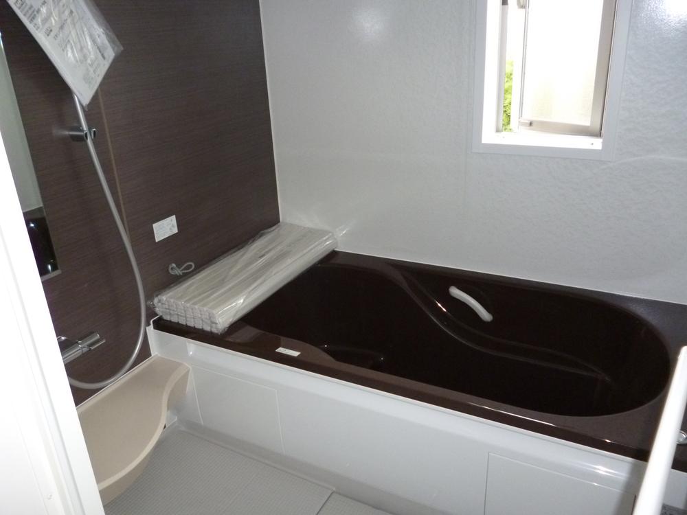 Power generation ・ Hot water equipment. Yes window