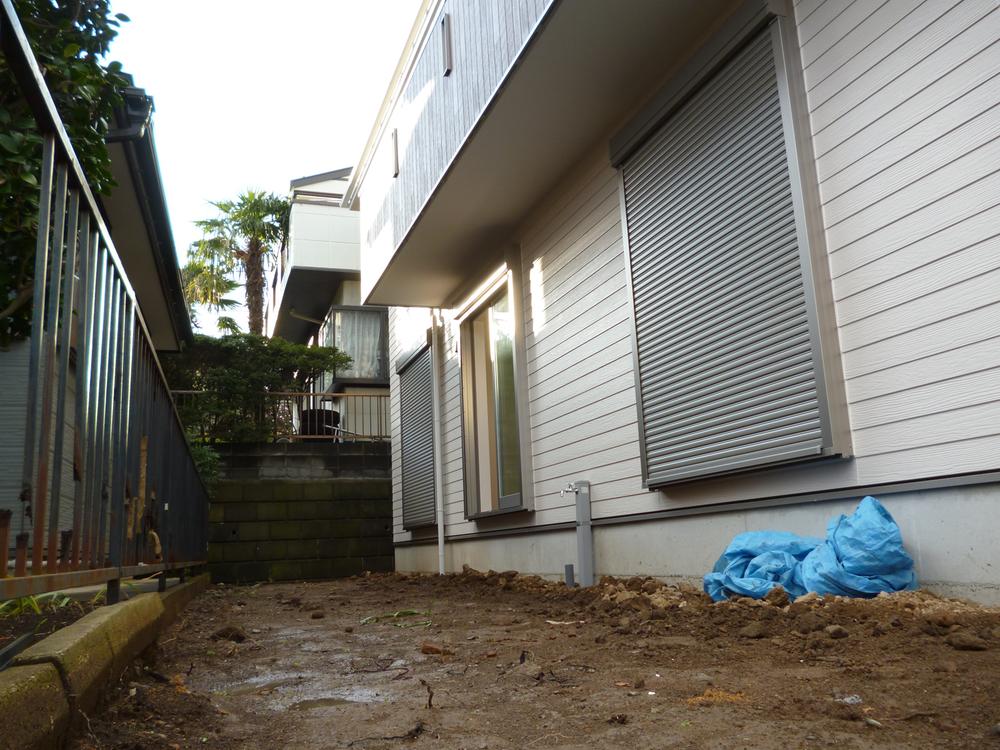 Garden. Local (12 May 2013) Shooting