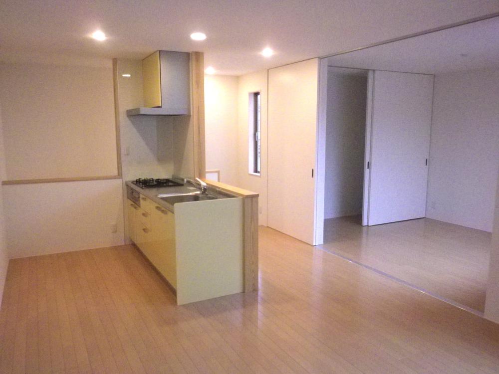 Living. Indoor (June 2013) Shooting