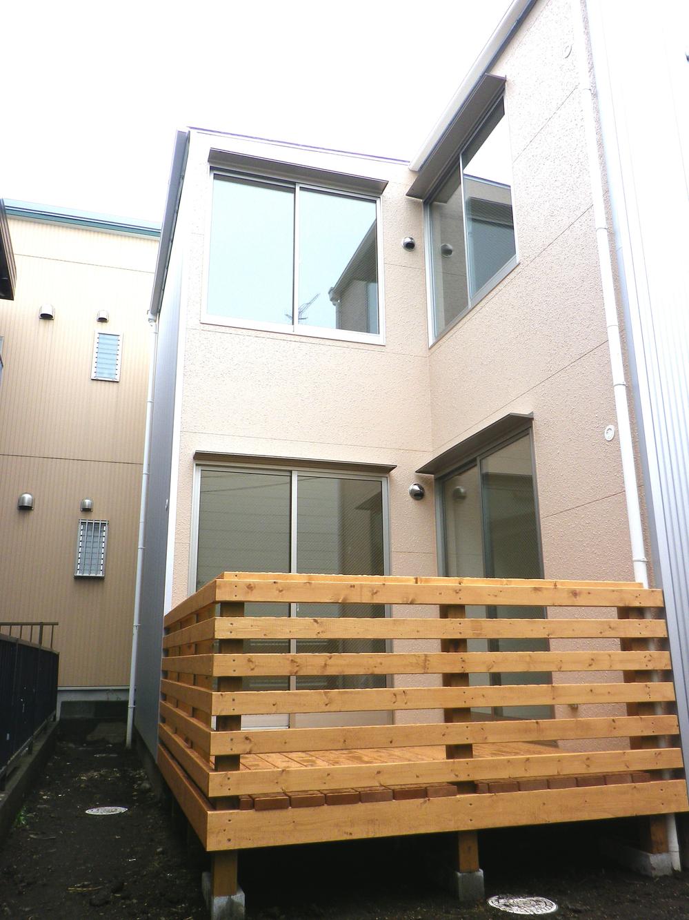 Local appearance photo. Indoor (February 2013) Shooting