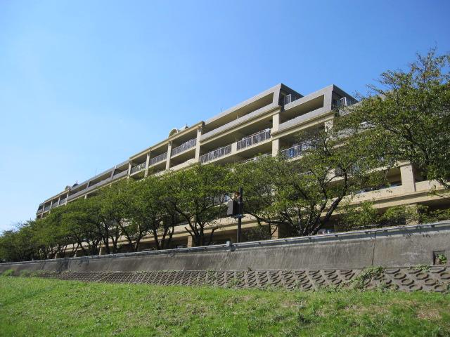 Local appearance photo. Building appearance