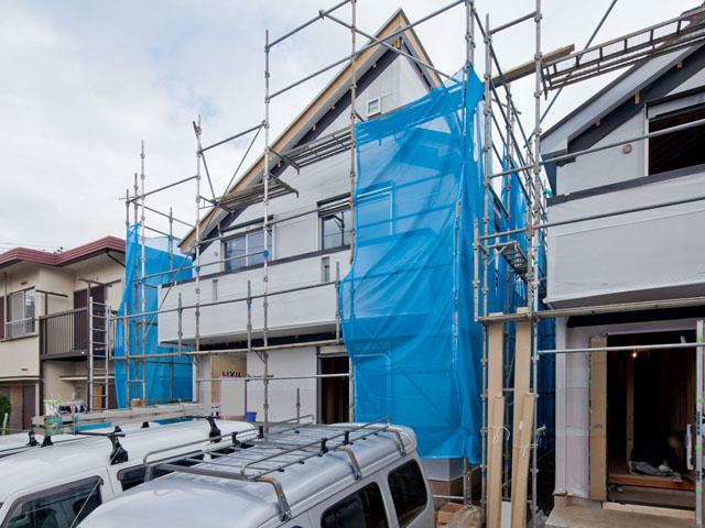 Local appearance photo. Local (11 May 2013) Shooting