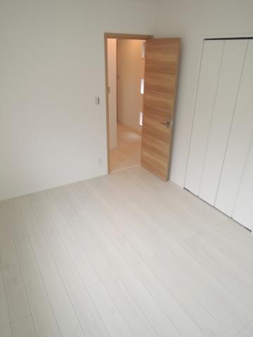 Non-living room. Western-style (second floor)