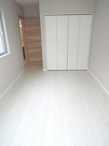 Non-living room. Western-style (second floor)