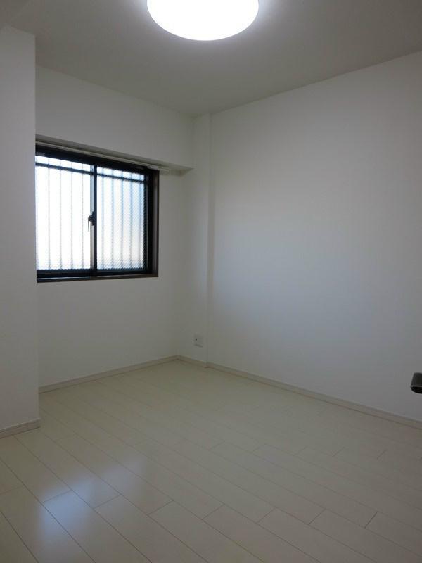 Non-living room