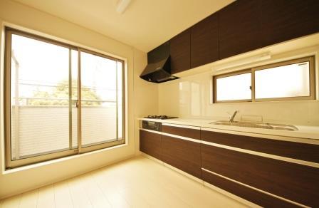 Kitchen. Indoor (July 2013) Shooting, Easy-to-use system Kitchen.