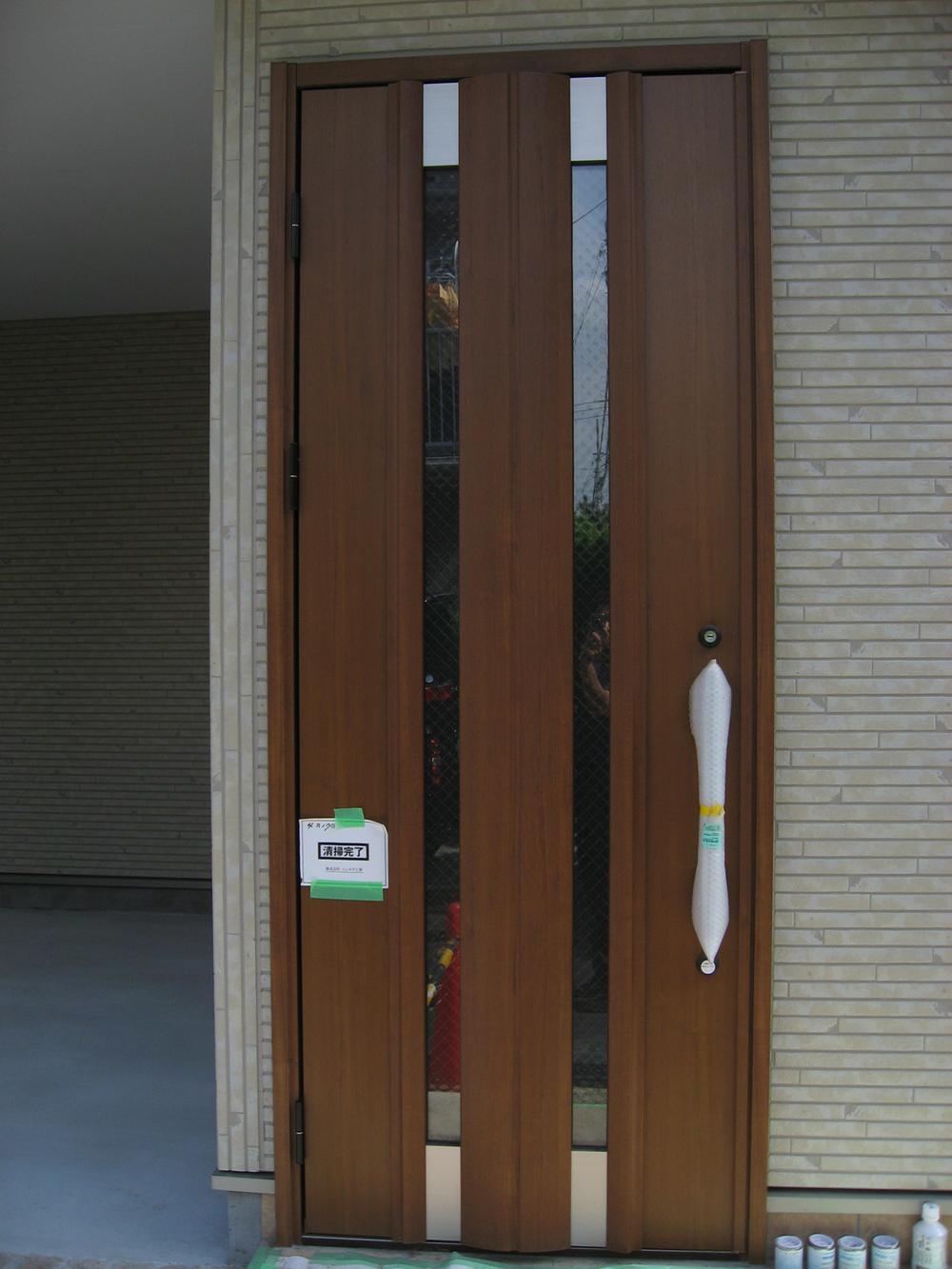 Local photos, including front road. Local (June 2013) Shooting