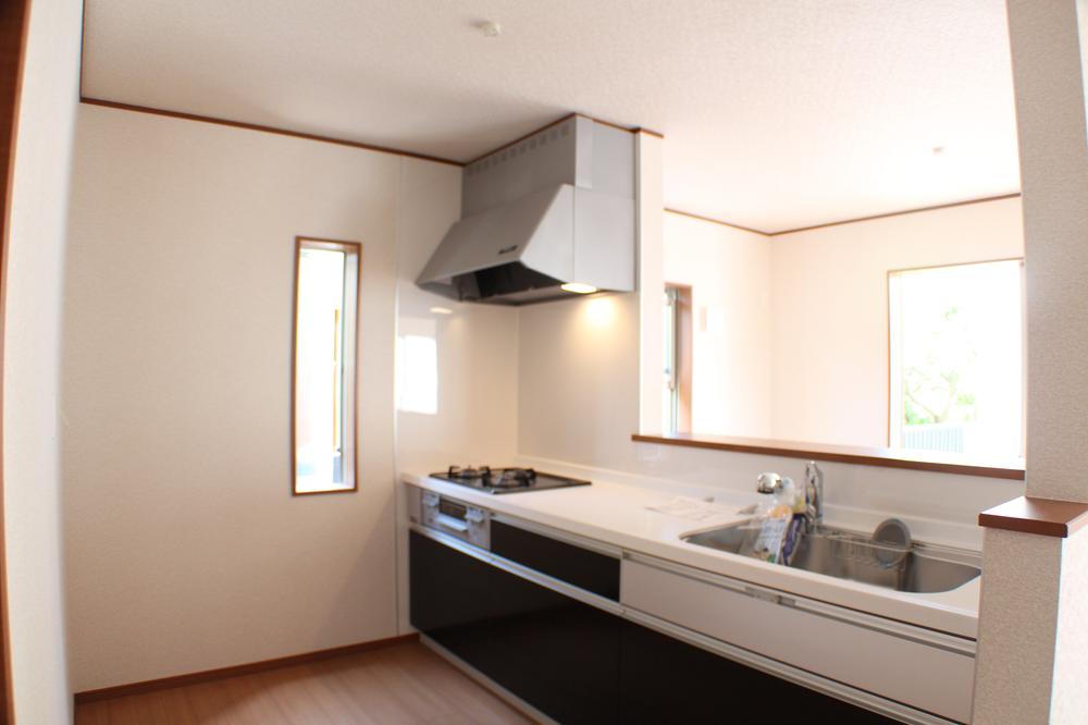 Same specifications photo (kitchen). Same specifications