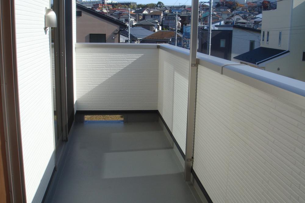 Balcony. Wide balcony (2013 November) shooting