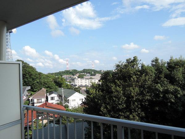 View photos from the dwelling unit. View from local